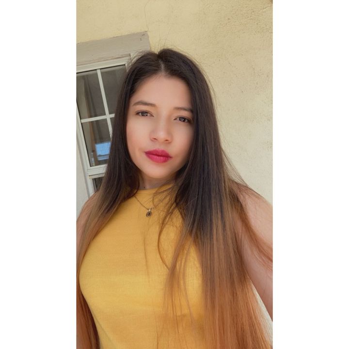 Carmen Ortega🇸🇻