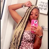 Shayla W.