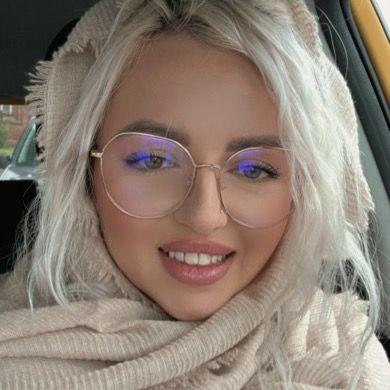 🦋Andreea Şoarece🦋