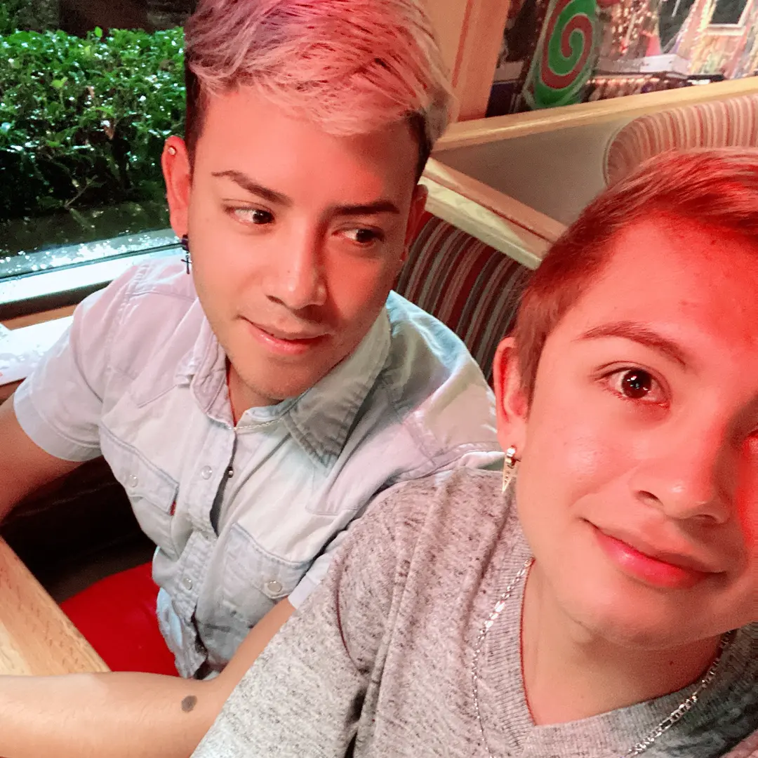 JonasYMikeOficial