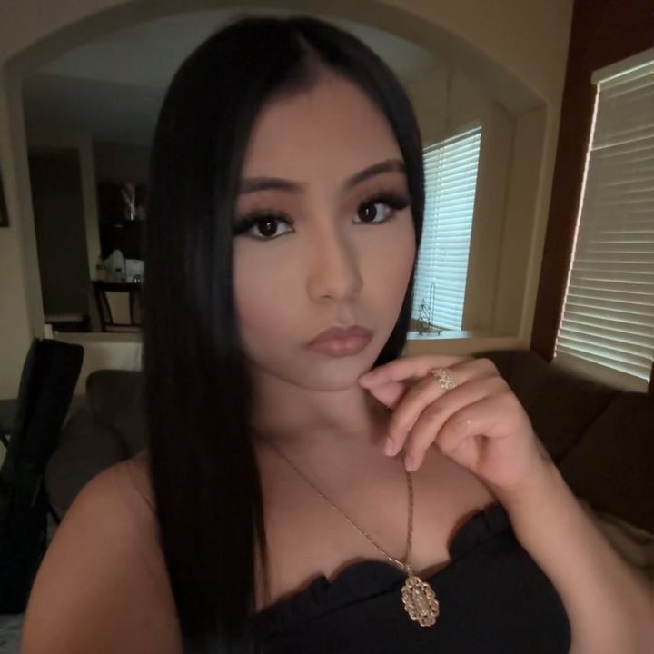 ꨄ