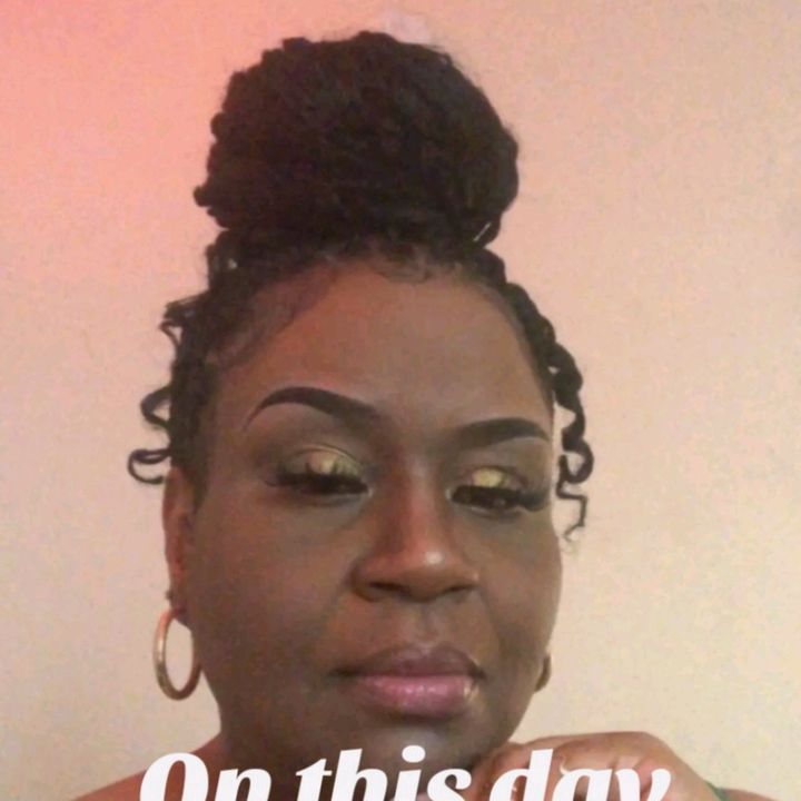 Gemini ♊️  Queen 👸 aka yoyo