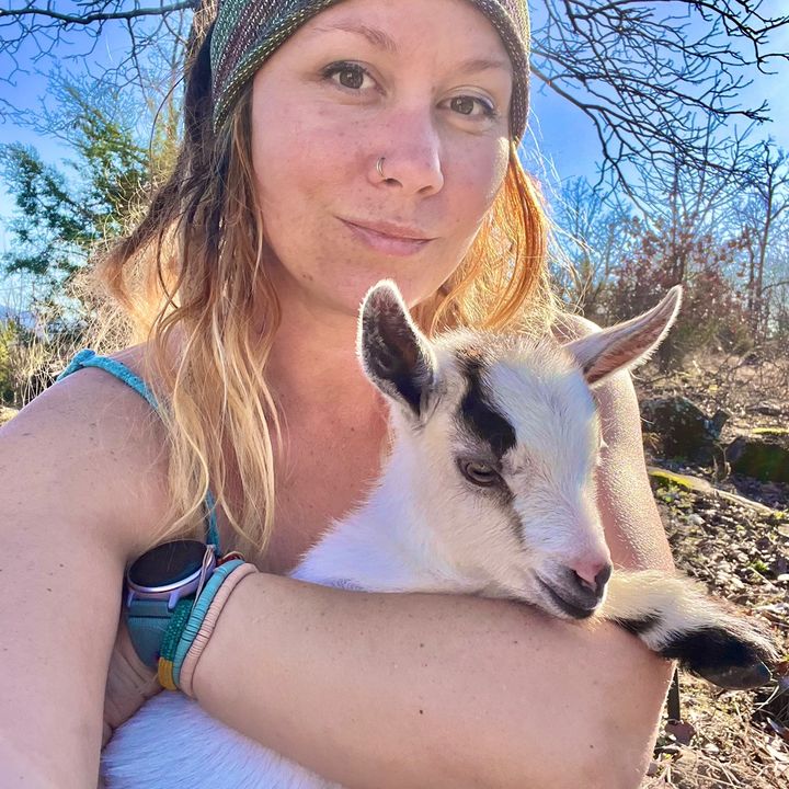 SOLANA🌞HotmessHippieHomestead