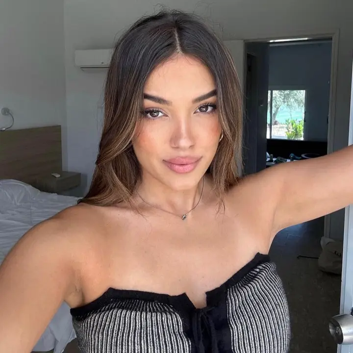 Vania Fernandes