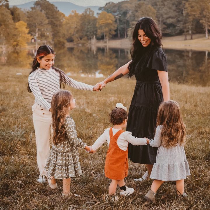 •HalfADozenMama•