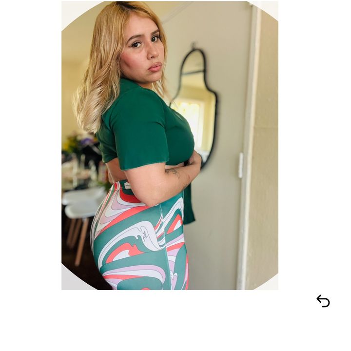 Alexandra Quintanilla🌸🍑