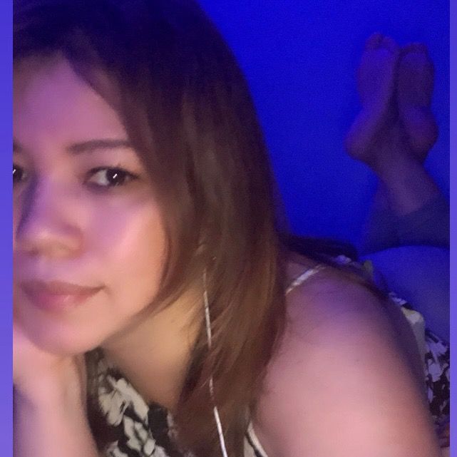 💋 𝐁𝐄𝐋𝐋𝐀💋