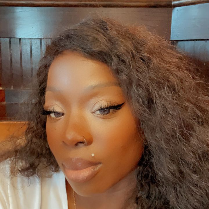 Lovelylovette23