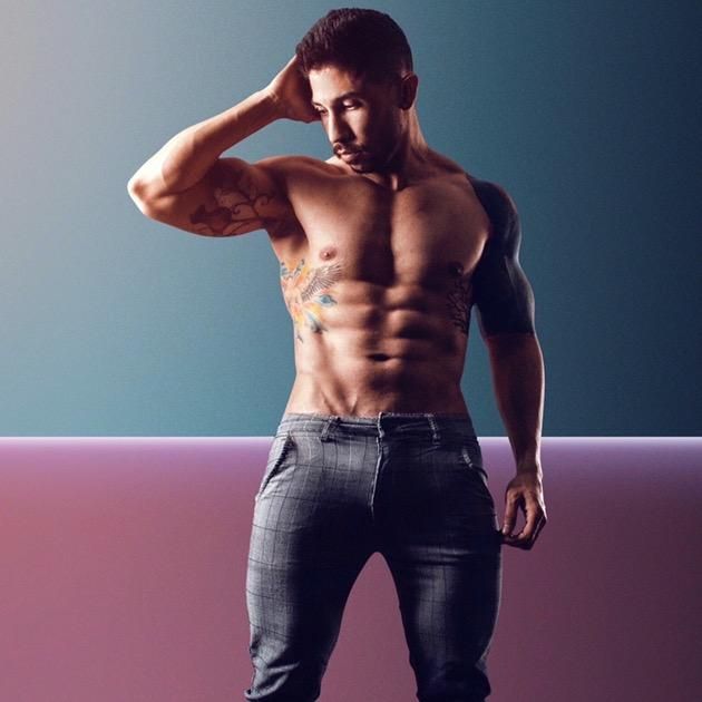 Julian Avelar