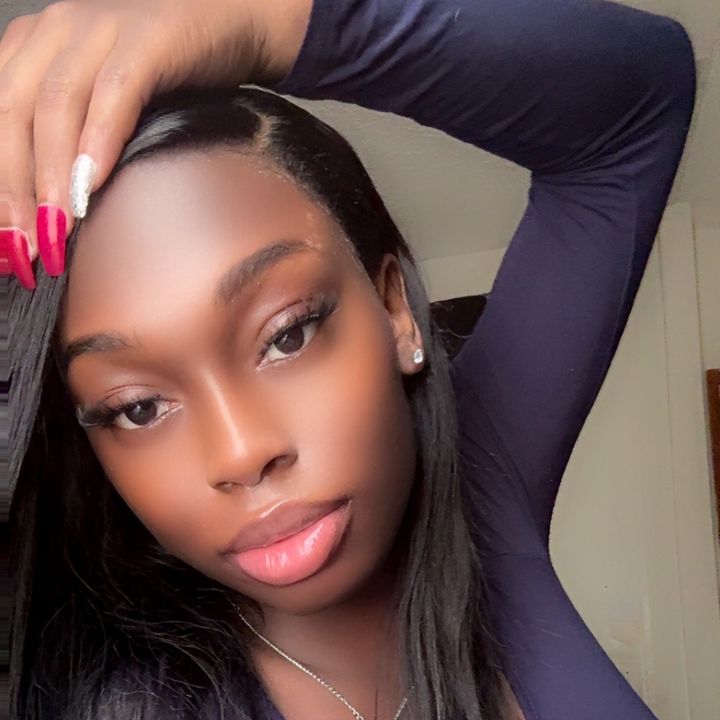 Tayviana K