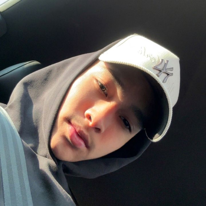 𝐼 Ꙅ