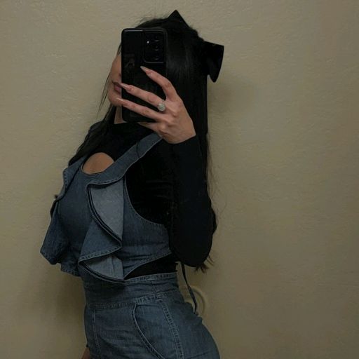 L🎀