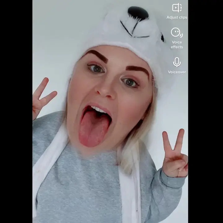 Dollyholly86
