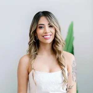 Miriam_LaRealtor