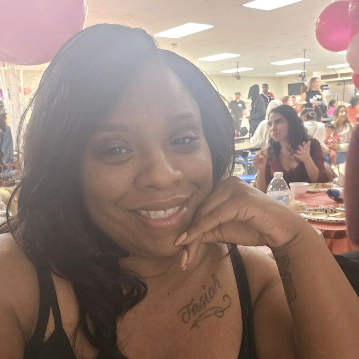 MS.CONNIE_POOH