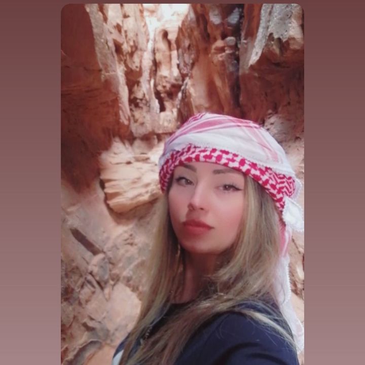 Afnan Alhrazna