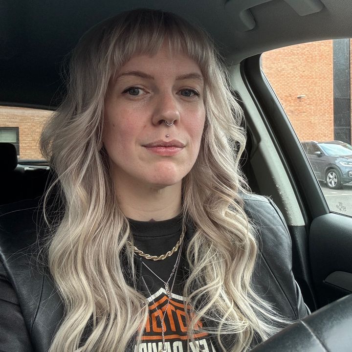 Sophie | blonde specialist