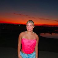 ELLA🤸♀️🍋🧁