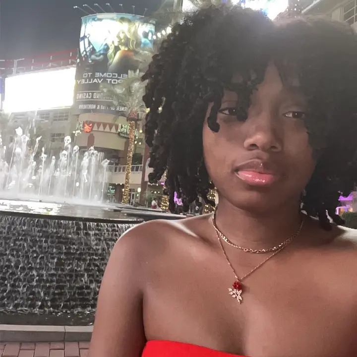 Keara-TravelBiz Coach
