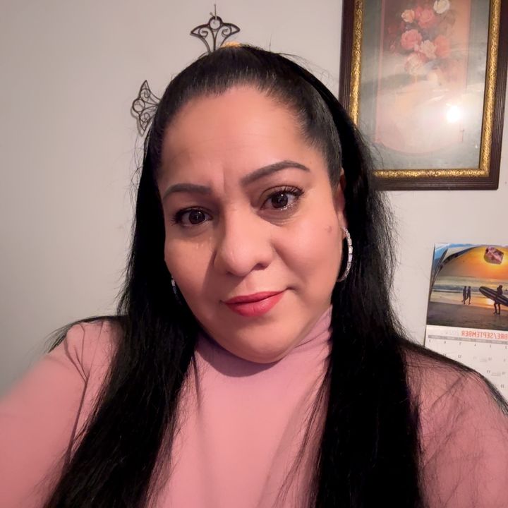 Elsa Cristina Z. J.