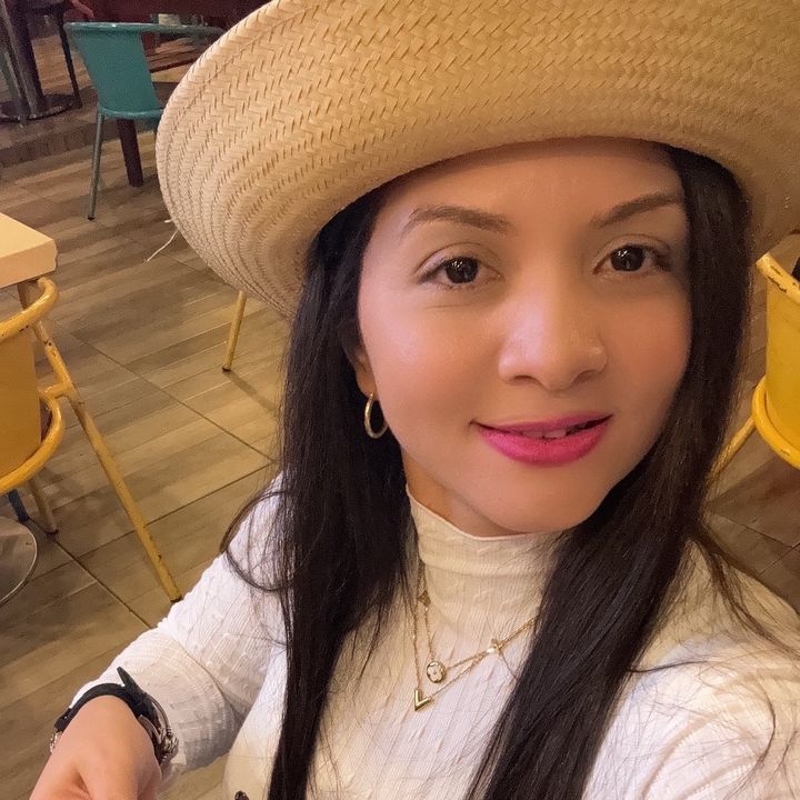 yunai23Almonte
