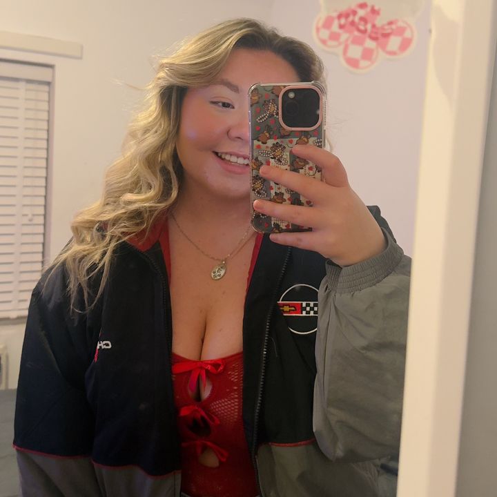 Hol 🦋