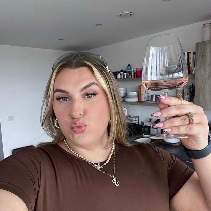 madymclana_413