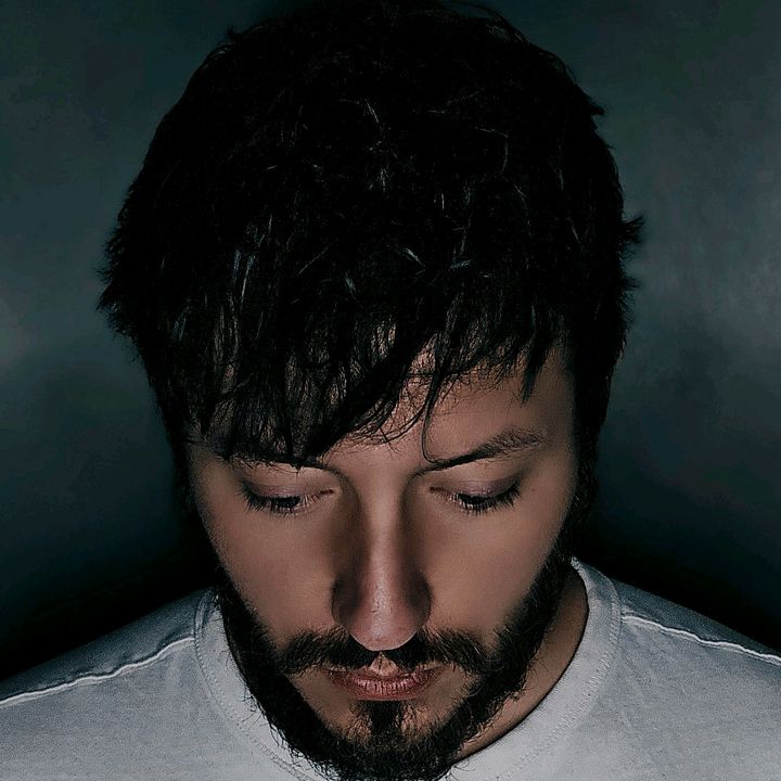 ADAM THOMAS