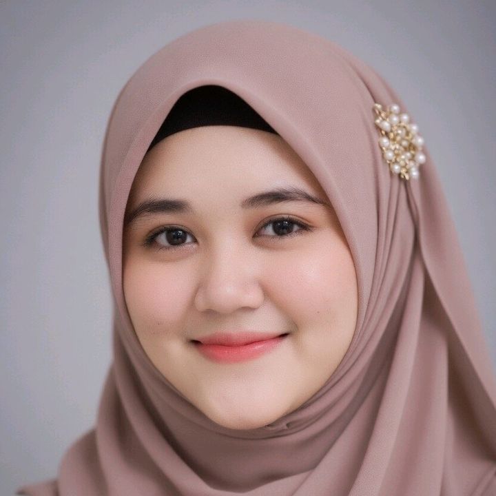 zhafira_khairiah