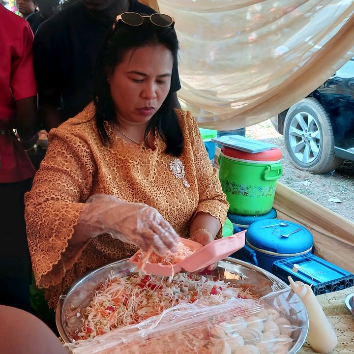 nwanyi oma 1  na thailand