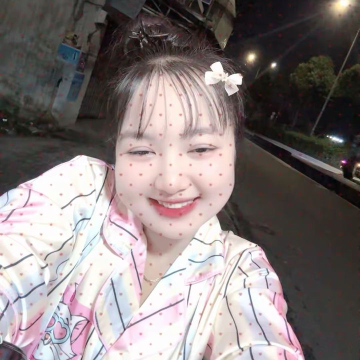 🍓Hoài Thương🍓👰‍♀️🦋