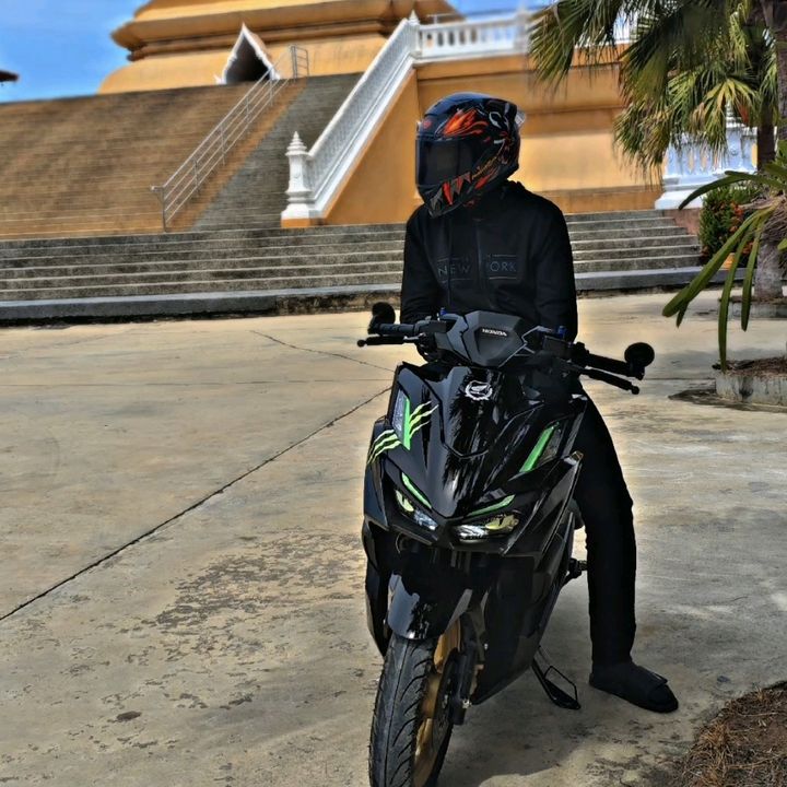 #Aung ko zin