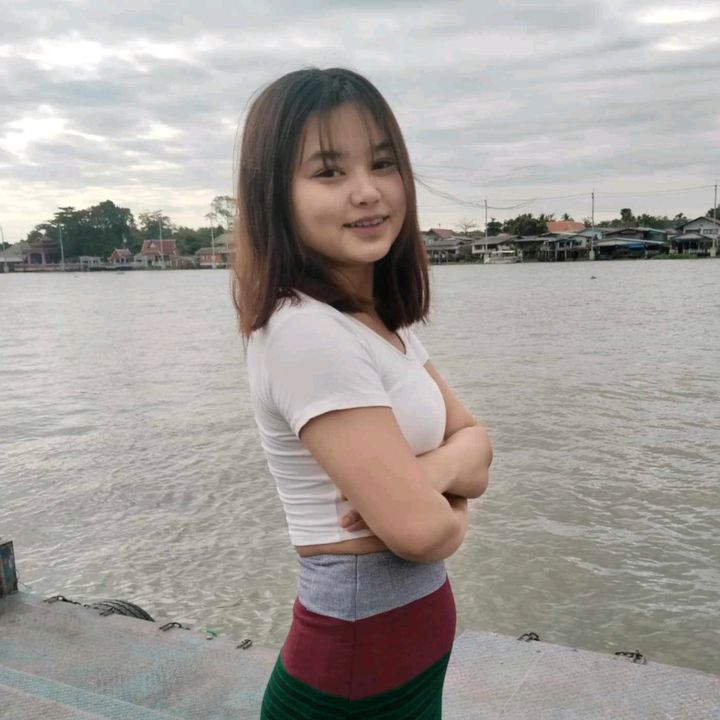 เเสงอ่อน