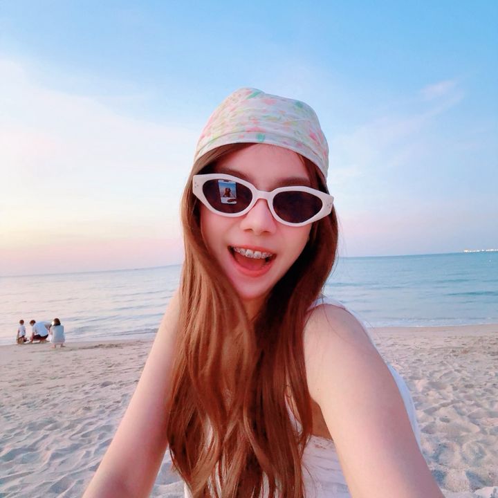 พลอยปุ่น