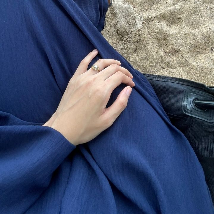 .