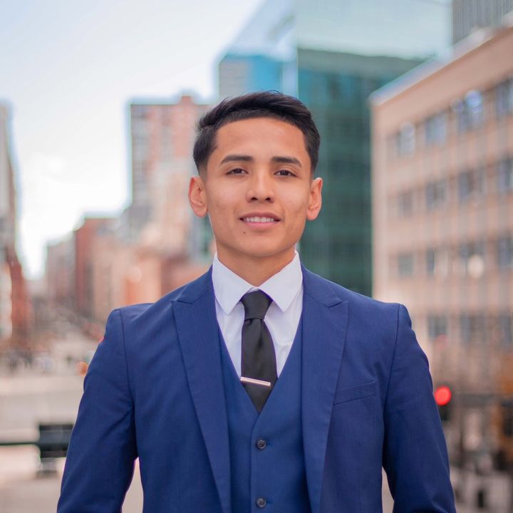 Realtor_Ricardo