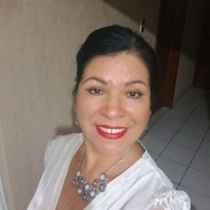 María