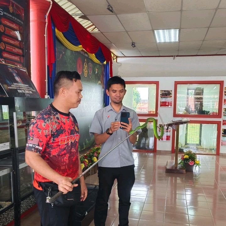 hariz095