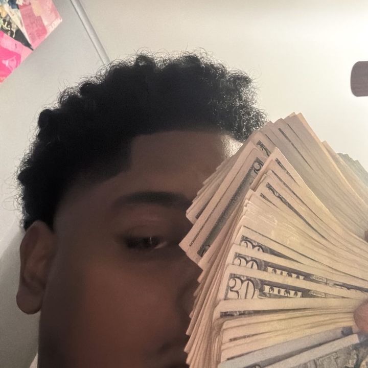 Whoiscash💰