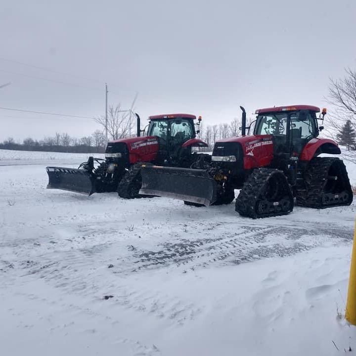 Valley Snow Travelers