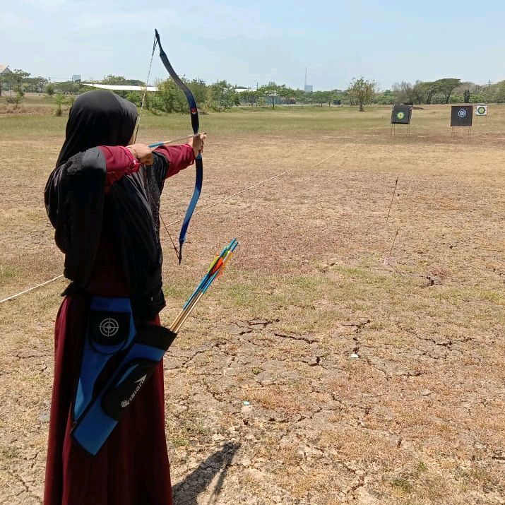 Yania Bersaudara