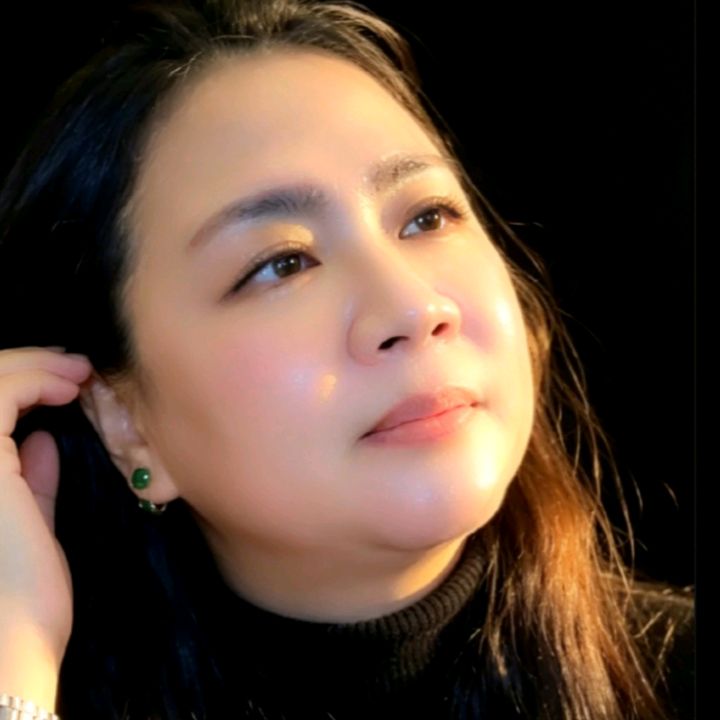 dewi aqium
