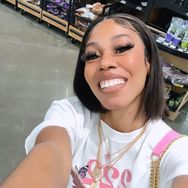 Mell 💕🦋