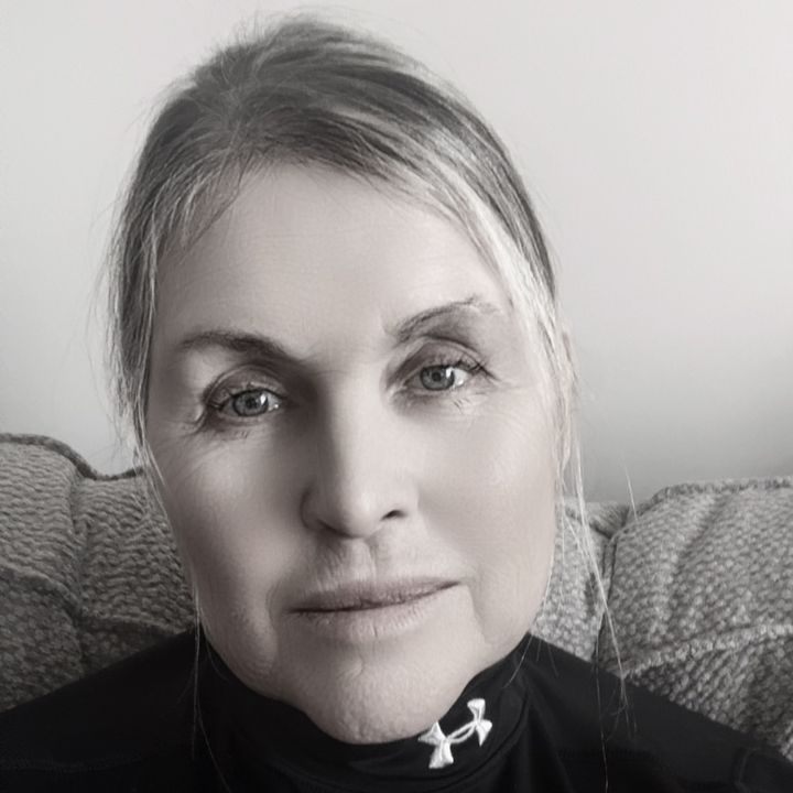 Lynette L. Connelly
