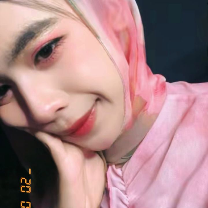 Nelyᴺᴱᴸʸ🧚🏻