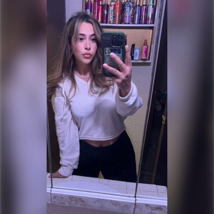 💄 𝖄𝖊𝖘𝖘𝖎 💋