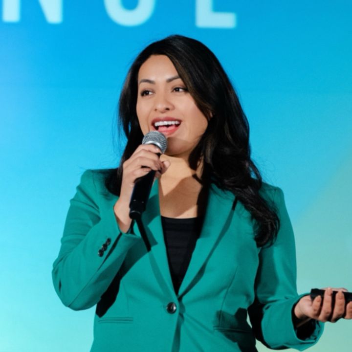 Erica Alfaro | Latina Speaker