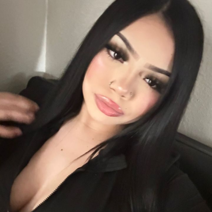 Anita👅