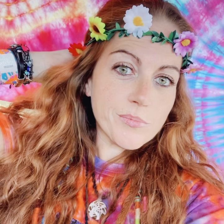 thetiedyed_linewife