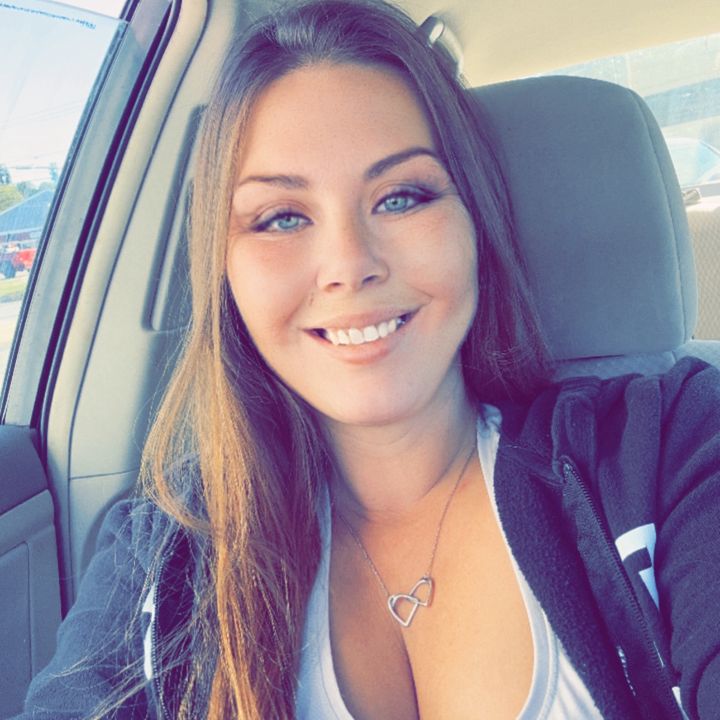 Kayleigh// mom of 3